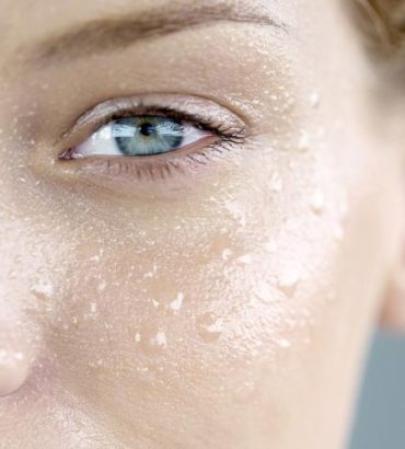combination_skin_-_bobbi_brown_-_skincare_-_advice_-_womens_health__medium_4x3